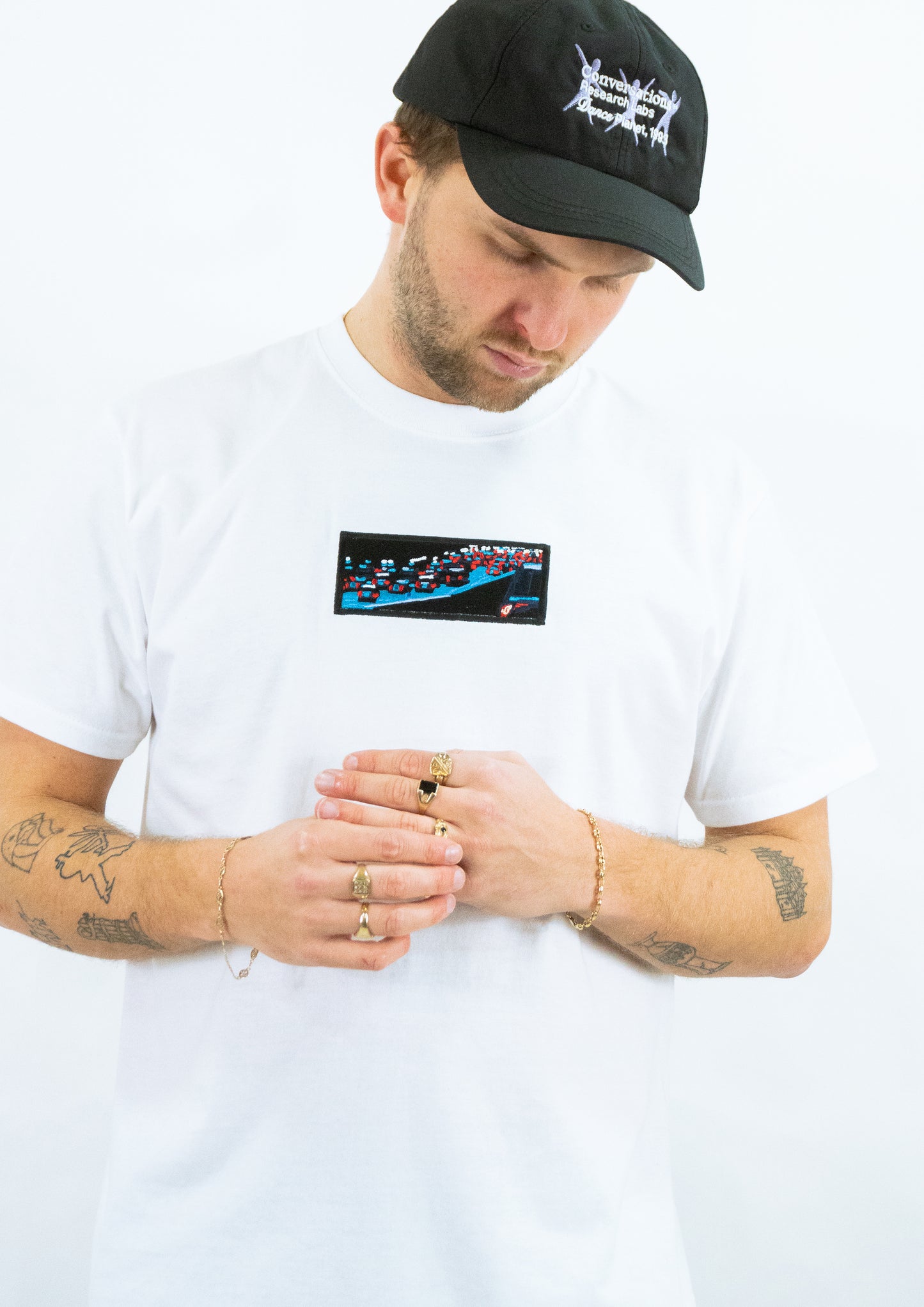 A/W23 Embroidered 'Night Traffic' T-Shirt {white}