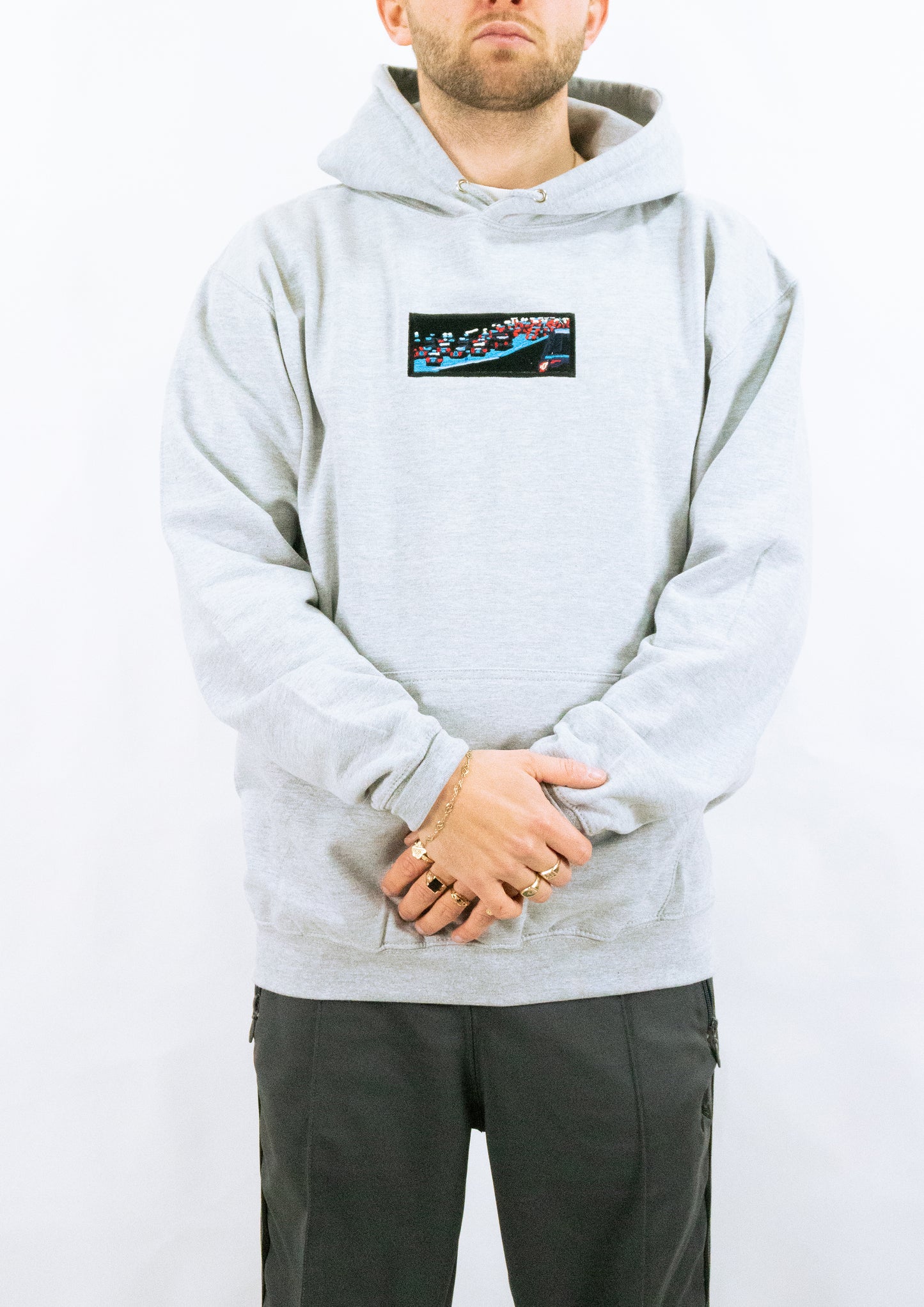 A/W23 Embroidered 'Night Traffic' Pullover {heather}