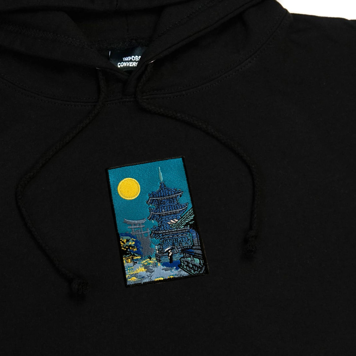 A/W22 Embroidered 'Moonlight Temple' Pullover {black}