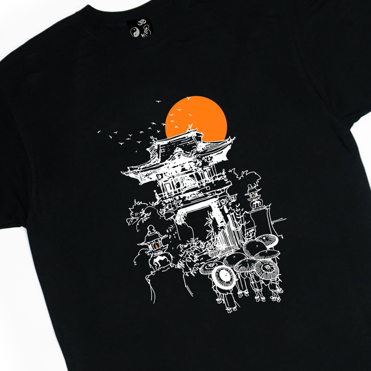 A/W22 'Sunset Temple' T-Shirt {black}