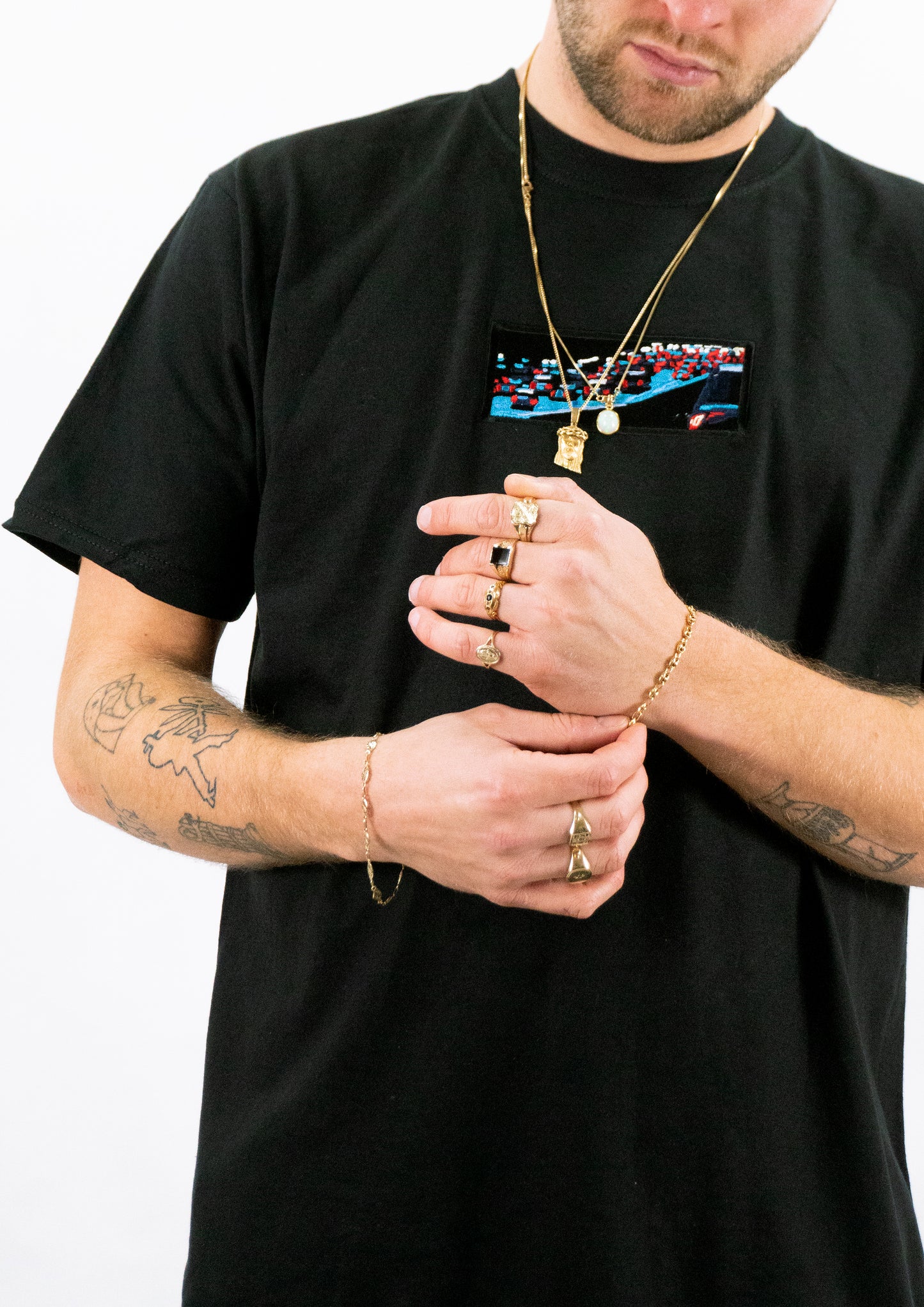 A/W23 Embroidered 'Night Traffic' T-Shirt {black}
