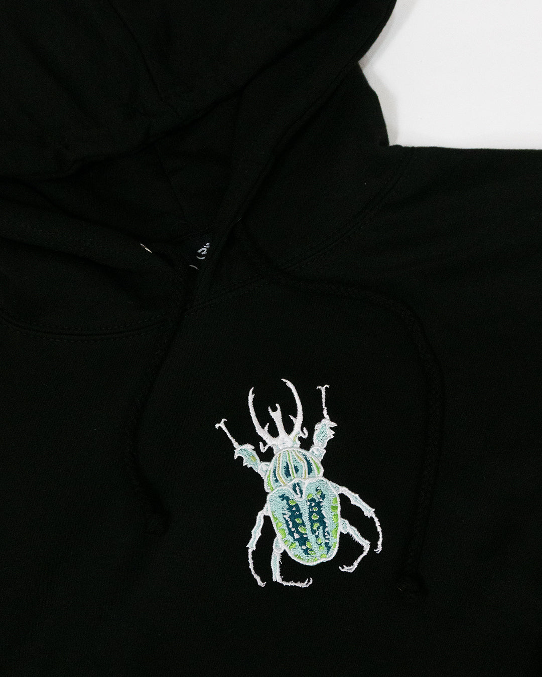A/W24 Embroidered 'Horned Beetle X-Ray' Pullover [black]
