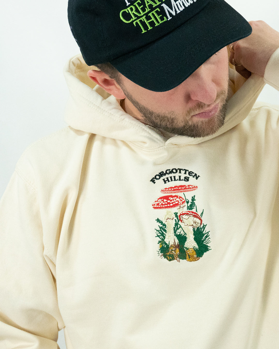 A/W24 Embroidered 'Forgotten Hills' Pullover [bone]