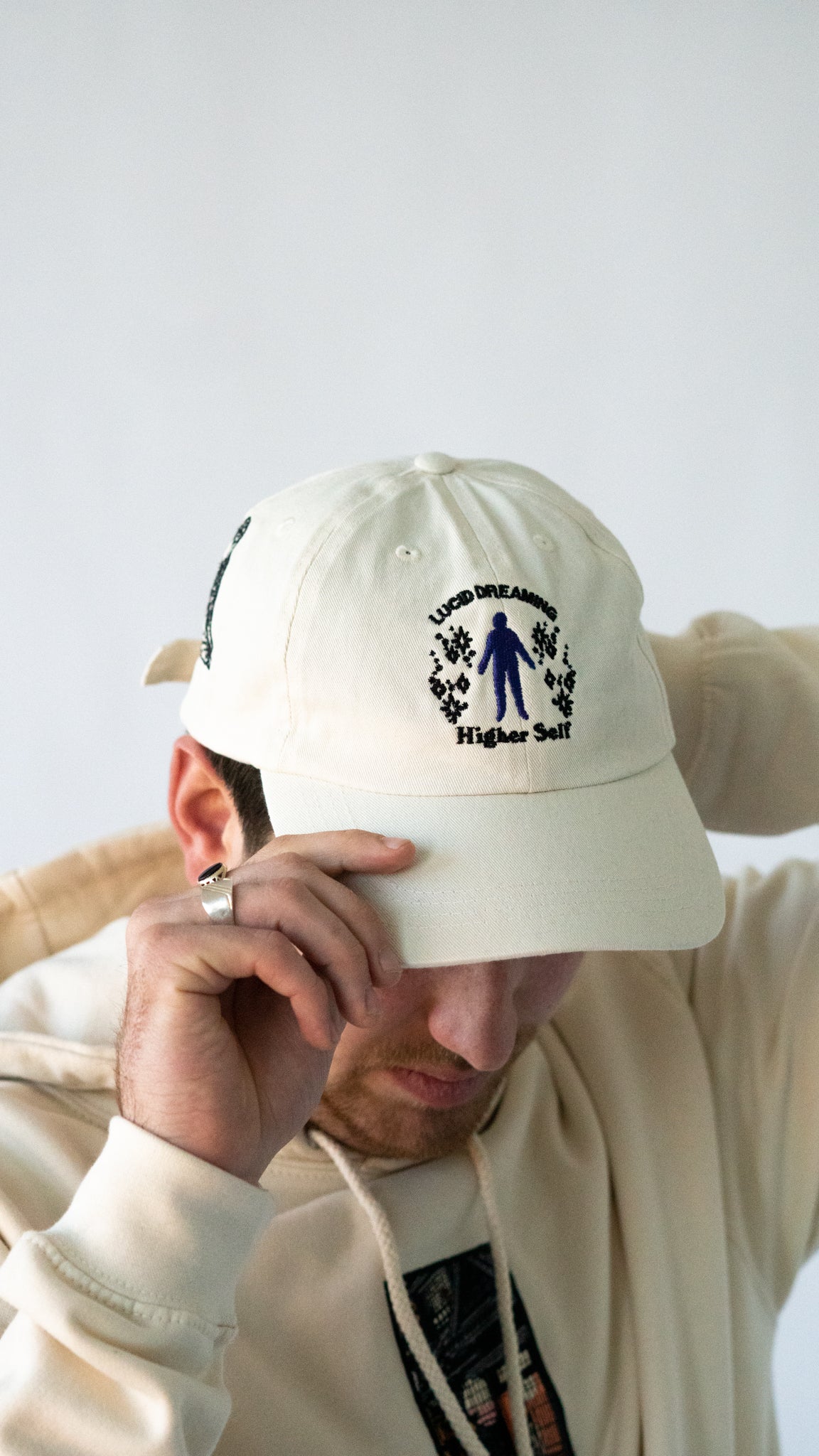 'Lucid Body' Embroidered 6 panel Cap {natural}